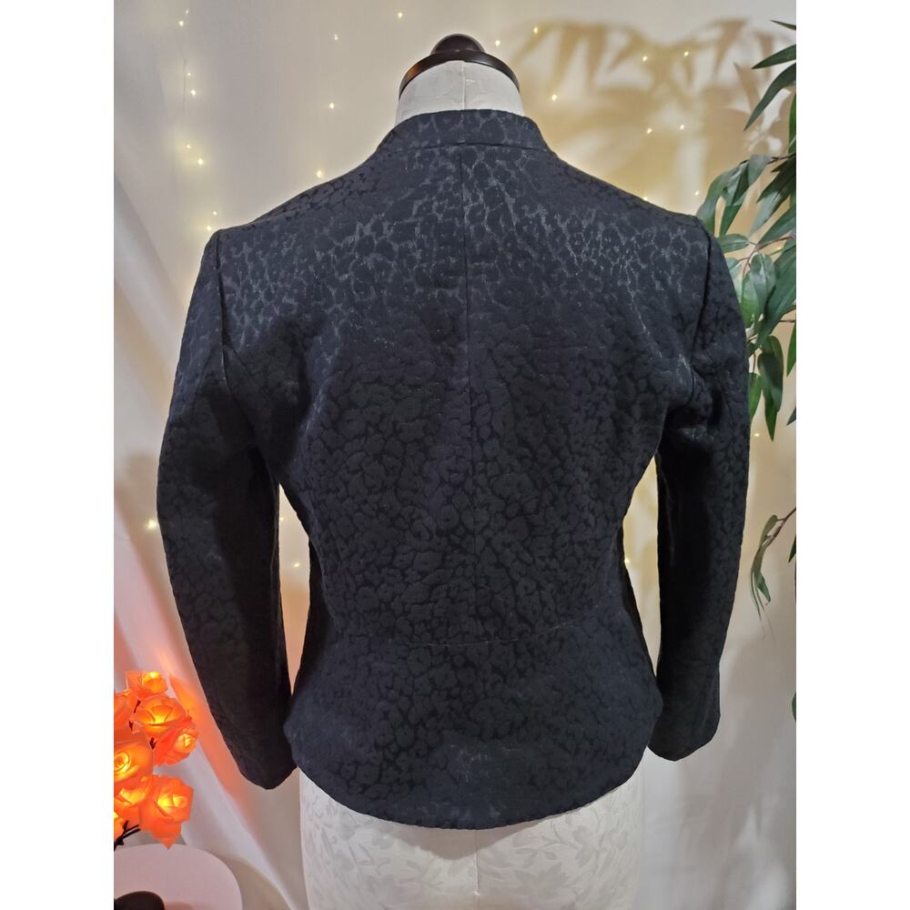 Ann Taylor LOFT Womens Leopard Print Jaquard Blazer Jacket Size 4 Petite Black - Picture 3 of 11